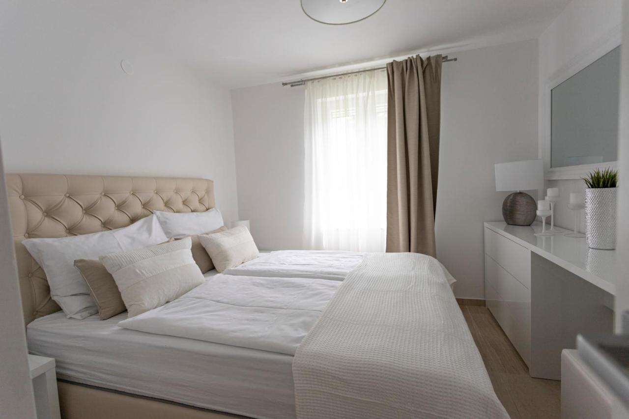 Luxury Mantinela Apartment 말린스카 외부 사진
